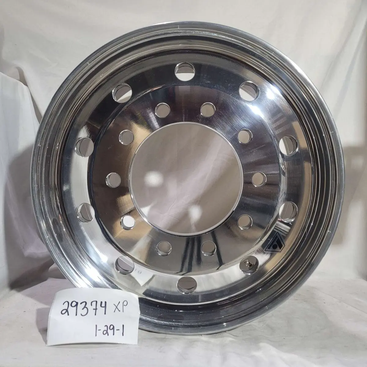 22.5X12.25 Accuride High Polish 4.75" Offset Super-Single Flat Face Steer Wheel (Returned Item) 1