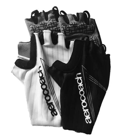 Aerocoach Attackspeed Gloves 1