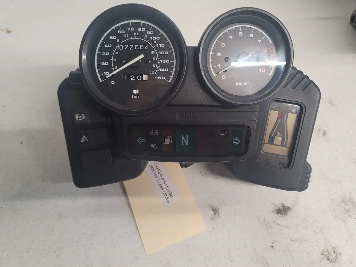 Used R1100gs Instrument Panel Speedometer Tachometer Gauge Cluster 1