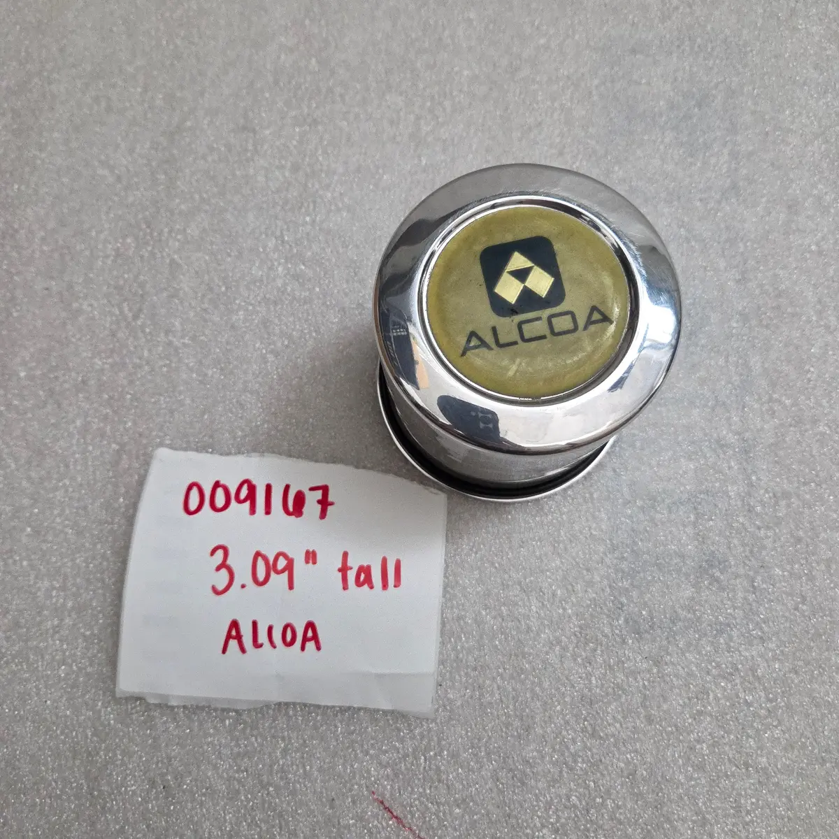 Alcoa Hub Cap - 009167 1
