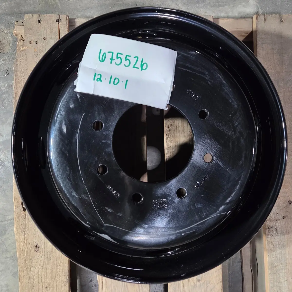 19.5X6.75 8X200mm Black Steel Ford F350 (2005-Present) (Returned Item) 1