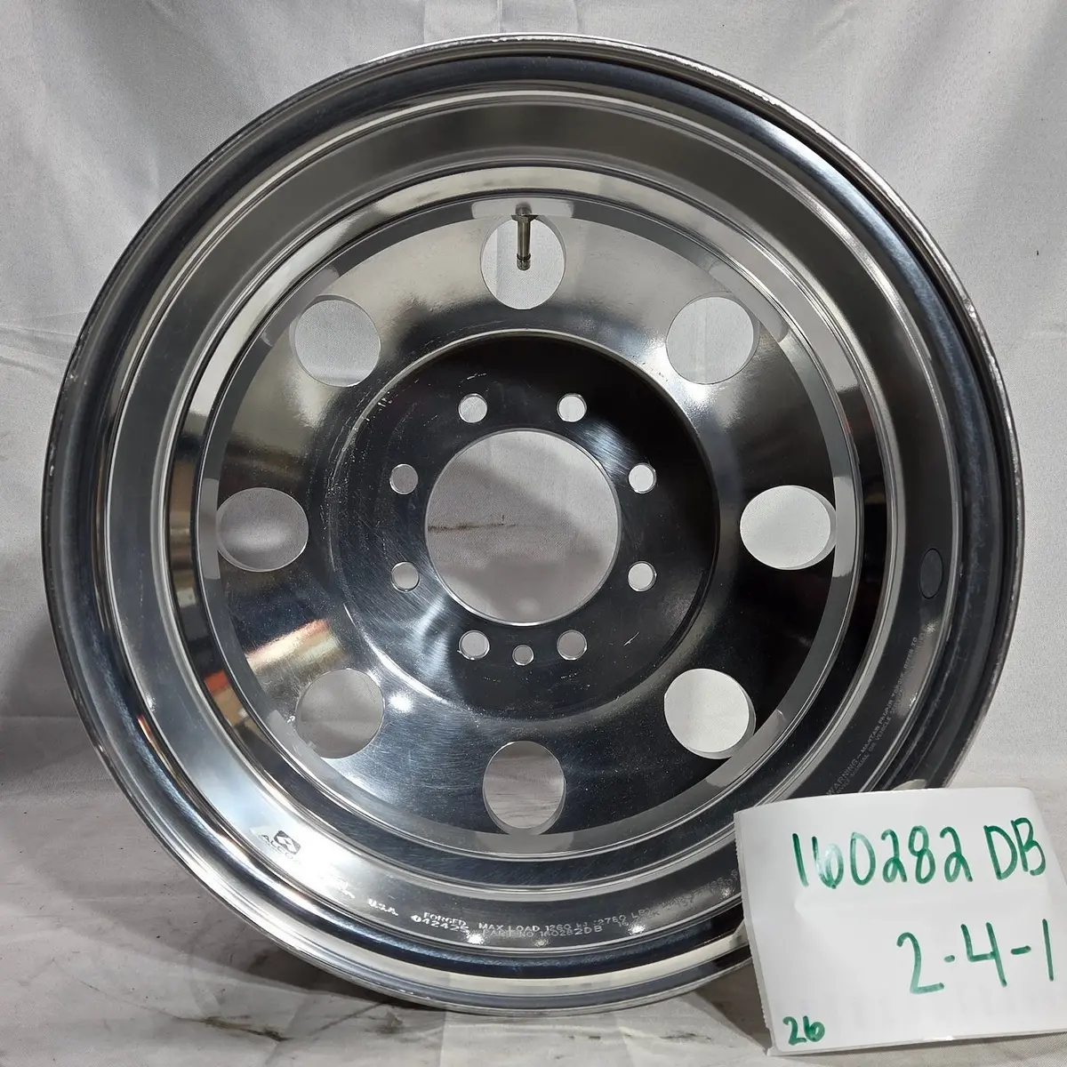 16X6.00 Alcoa 8X6.5 Bolt Circle 4.88 Center Bore Ford Durabright Evo Rear (Returned Item) 1