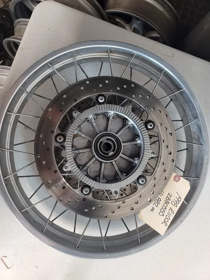 Used Bmw R1100r Front Wheel 1