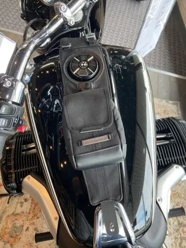 Bmw Small Tank Bag For 2021-2023 R18 And R18c 1