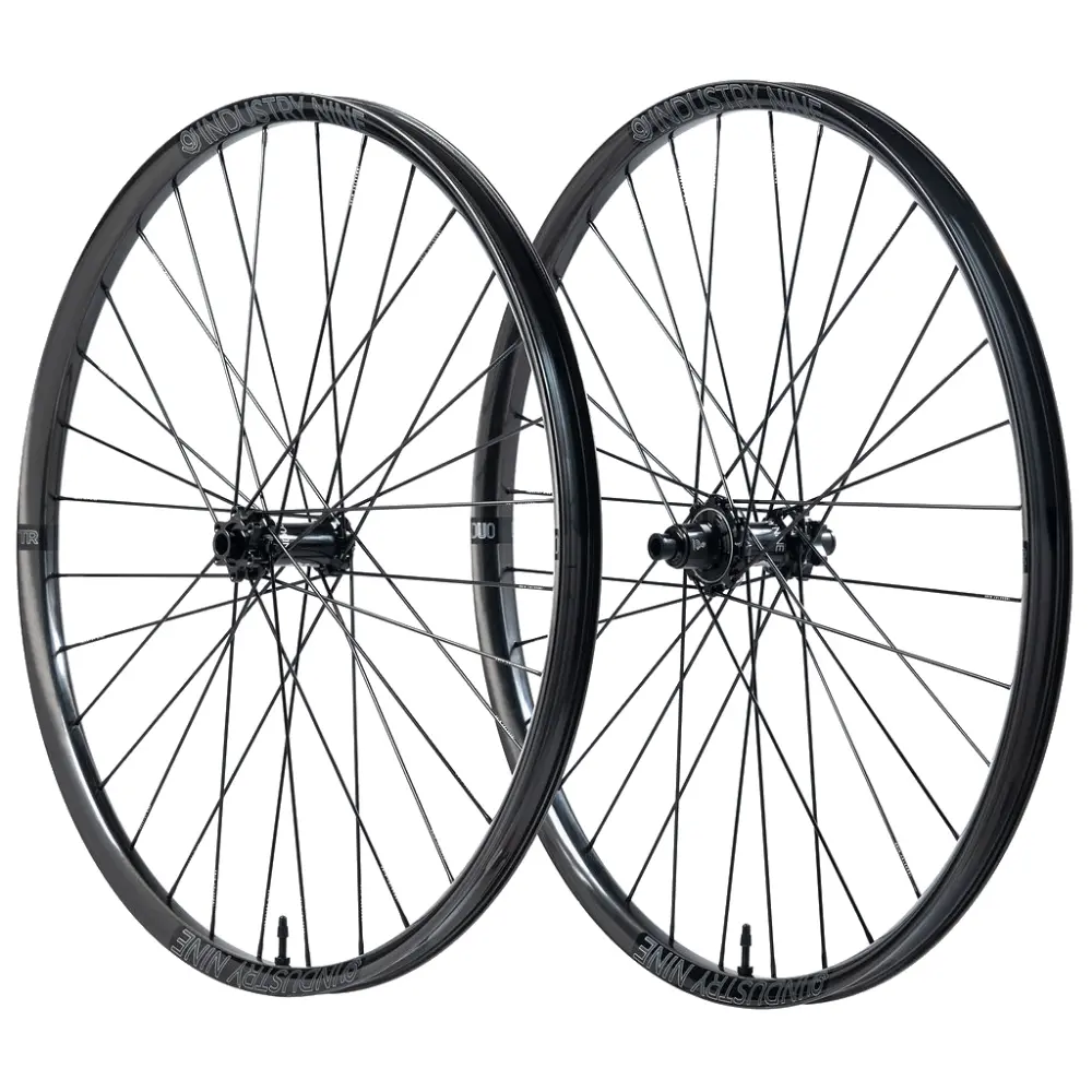 Hydra2 - Trail Carbon Wheelset (Superboost) 1