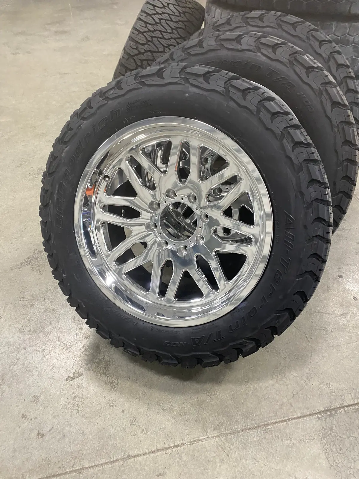 22X10 Chevy/Gm 8X180 Mounted W/ Bfg Ko3 295/55R22 1