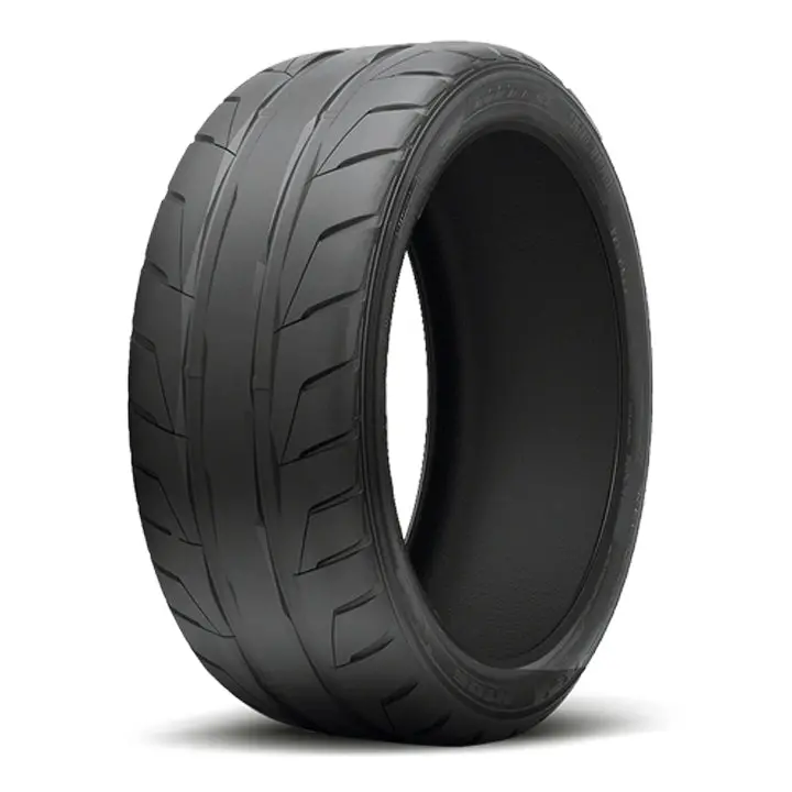 Nitto Tire Nt05 205/50 R15 89W 1
