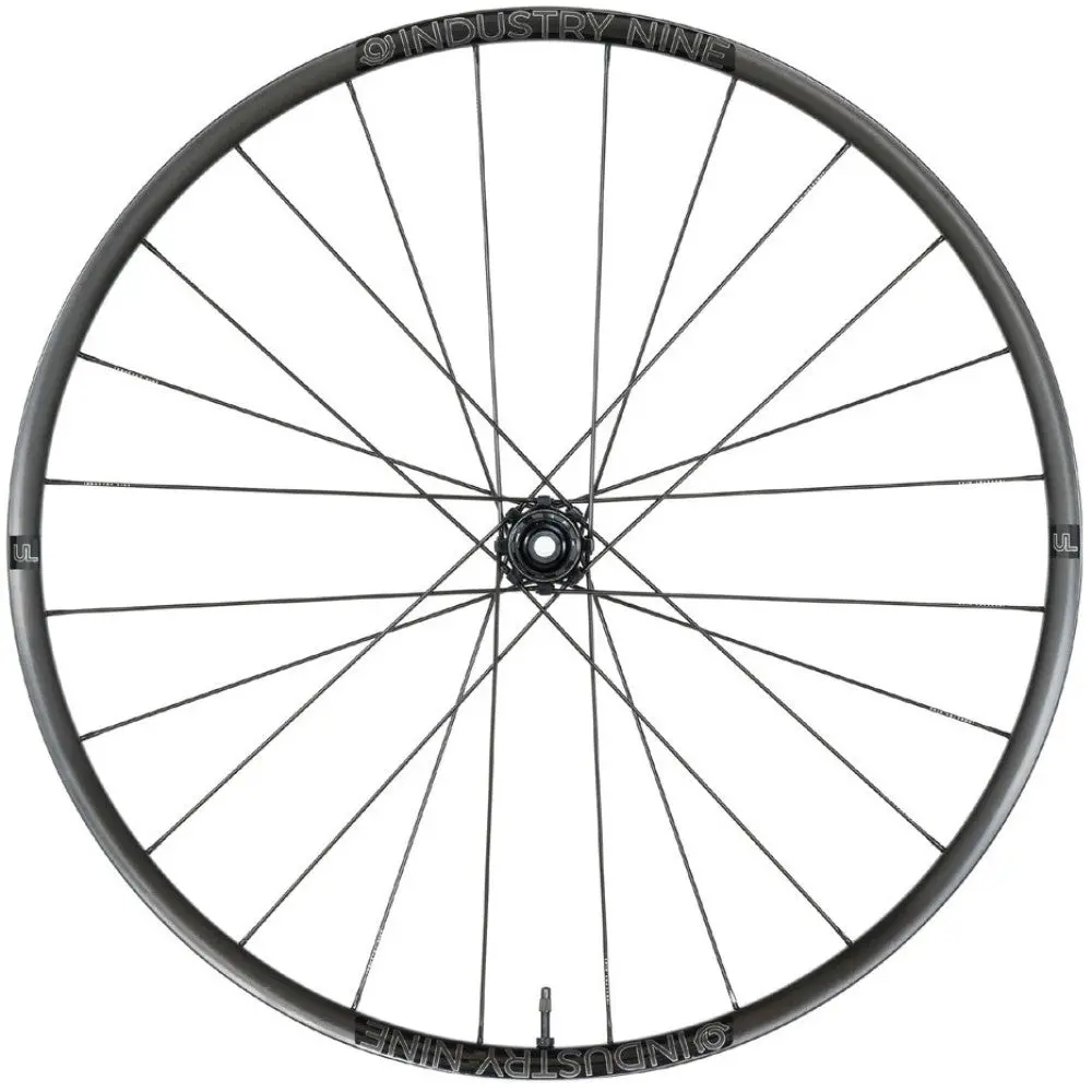 Solix Xc Carbon Wheelset 1
